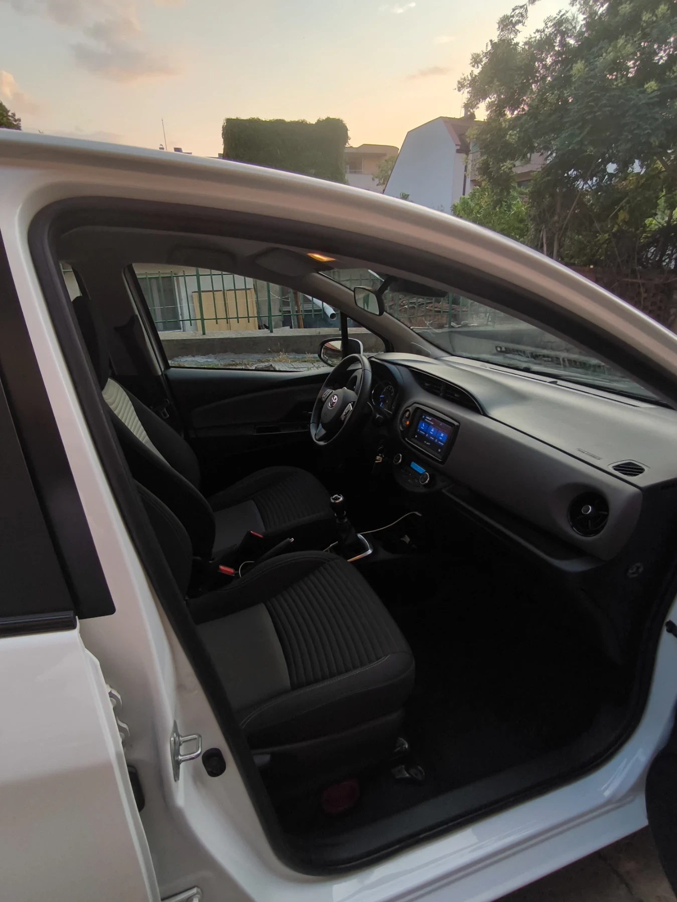 Toyota Yaris | Mobile.bg � ����������� 8