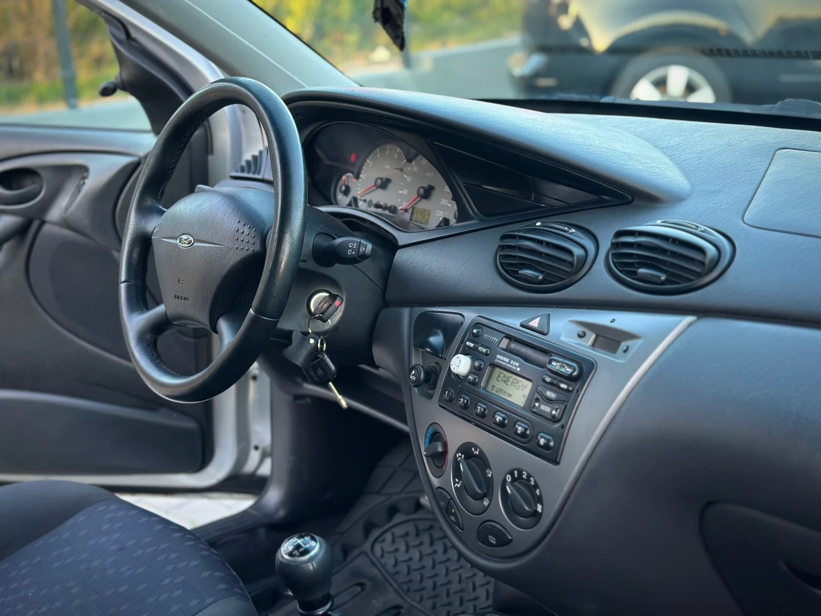 Ford Focus 1.8 tdci, снимка 8 - Автомобили и джипове - 55467802