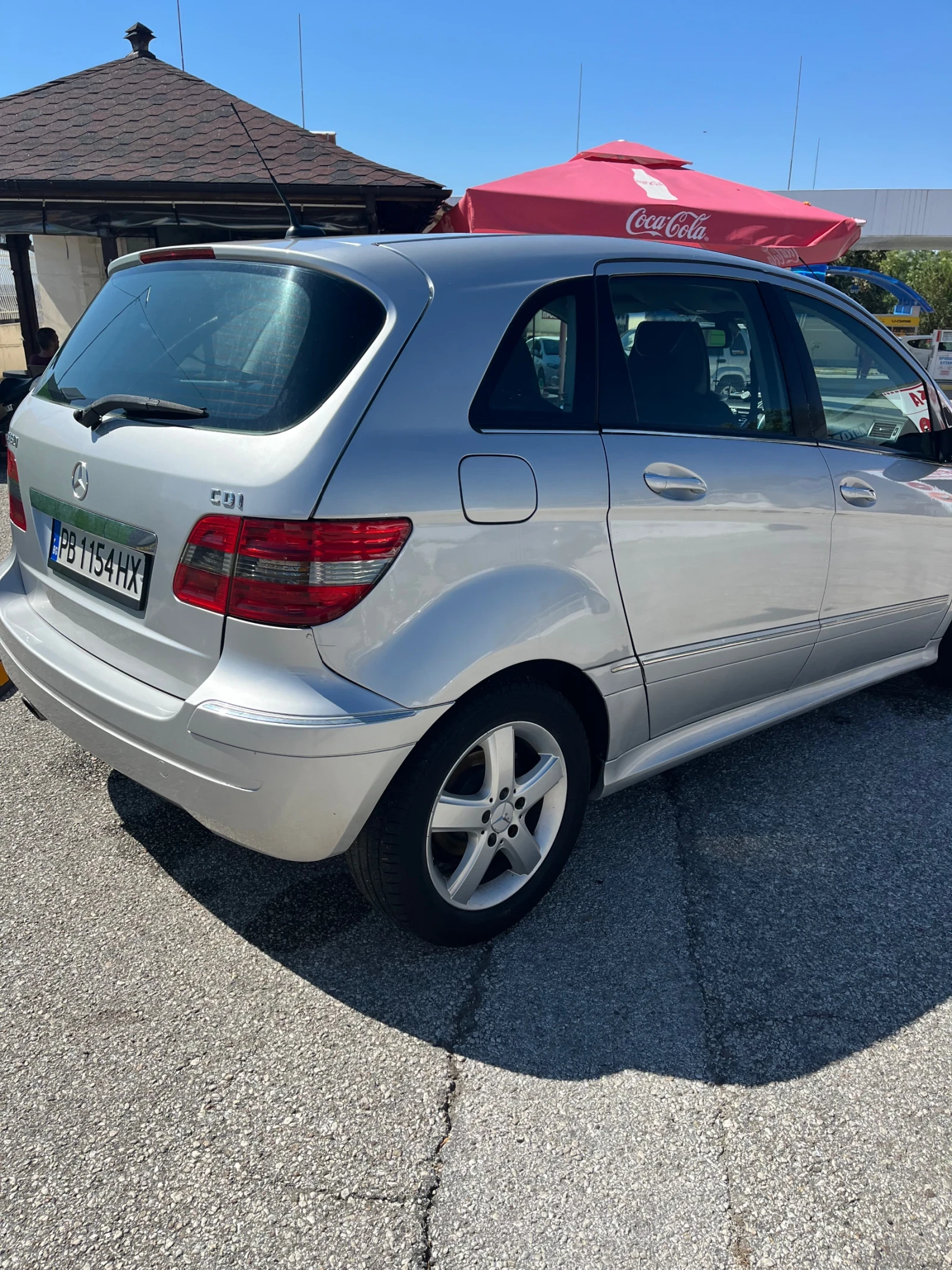 Mercedes-Benz B 180, снимка 11 - Автомобили и джипове - 55508023