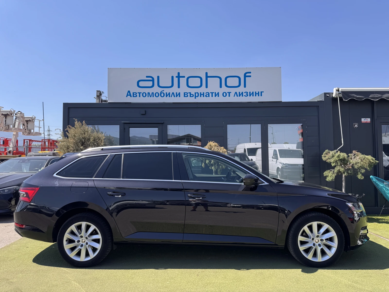 Skoda Superb STYLE/2.0TDI/200K.C./7AT/4X4, снимка 5 - Автомобили и джипове - 55628444