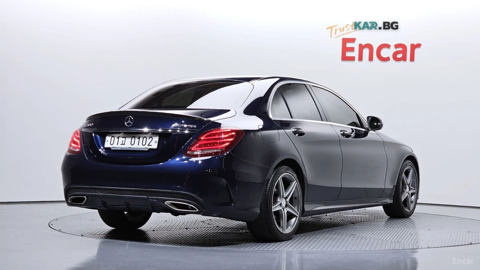 Mercedes-Benz C 200 AMG* HUD* КОЖА* НАВИ* ПАНО* АВТОКРЕДИТ, снимка 2 - Автомобили и джипове - 55709751