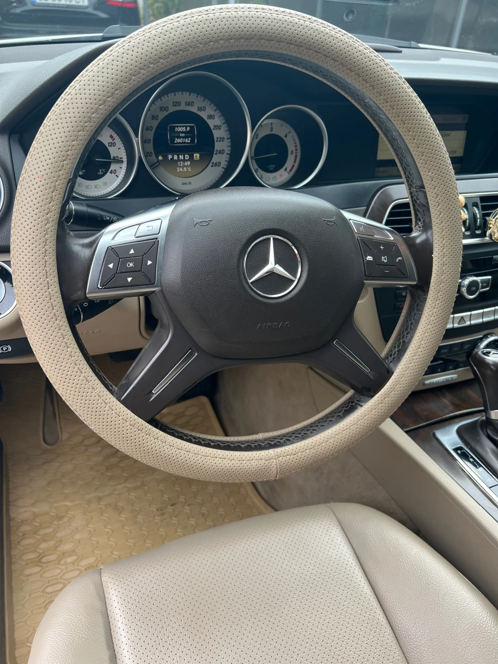Mercedes-Benz C 200, снимка 5 - Автомобили и джипове - 55887962