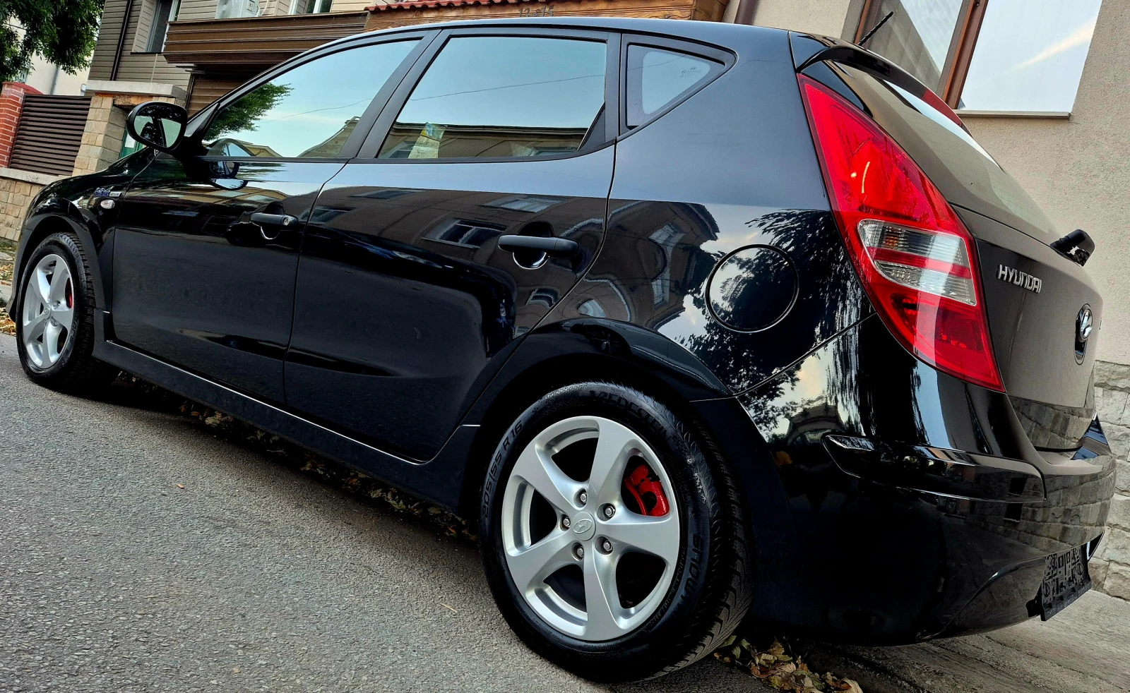 Hyundai I30 1.4i-FACE-LIFT-верига-FIFA EDITION , снимка 8 - Автомобили и джипове - 55955563