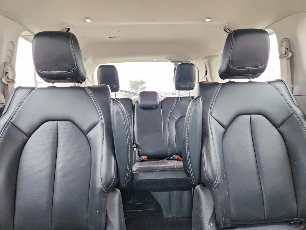 Chrysler Pacifica 3.6l Hybrid Touring L, снимка 10 - Автомобили и джипове - 56076190