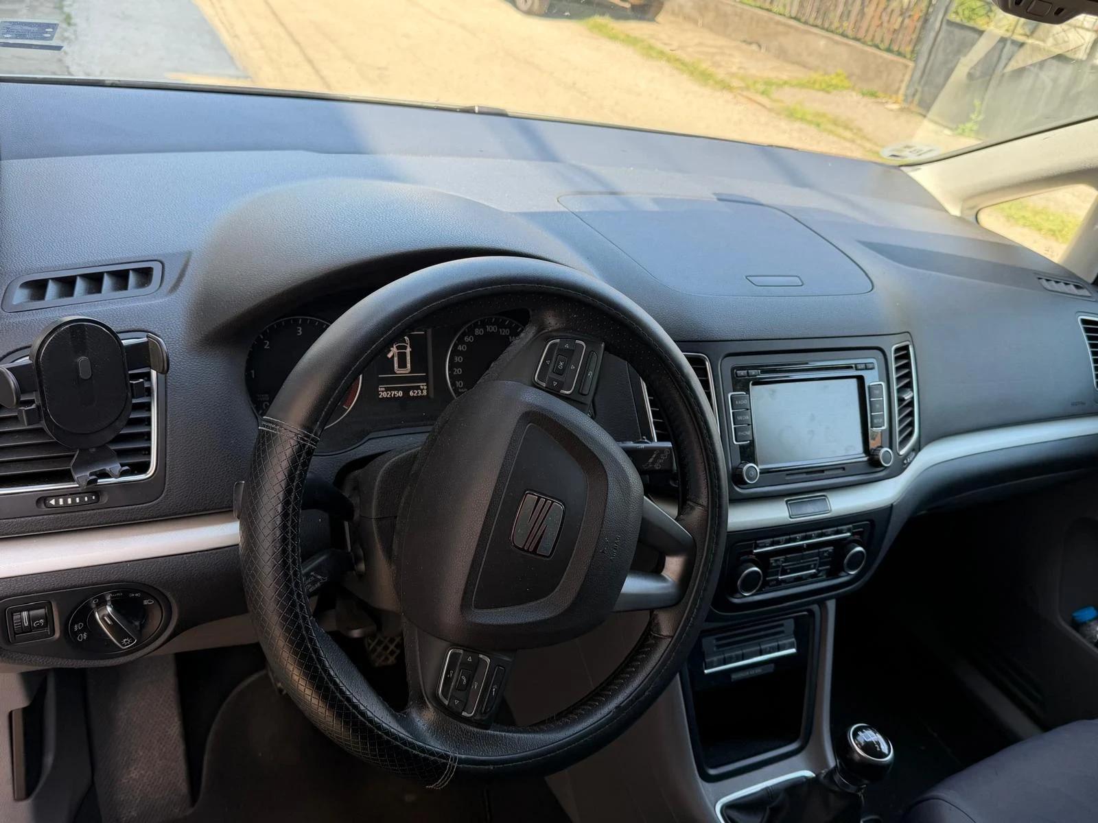 Seat Alhambra, снимка 7 - Автомобили и джипове - 56707253