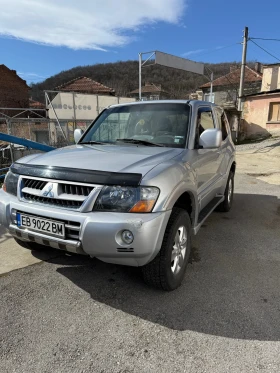 Mitsubishi Pajero, снимка 2 - Автомобили и джипове - 53608682