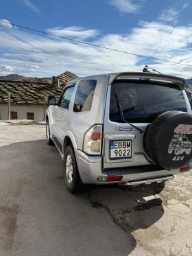 Mitsubishi Pajero, снимка 4 - Автомобили и джипове - 53608682
