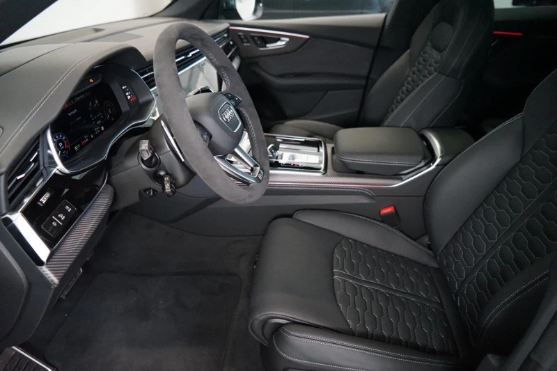 Audi RSQ8 PERFORMANCE CERAMIC CARBON B&O HEAD UP MATRIX 360 , снимка 12 - Автомобили и джипове - 51508952