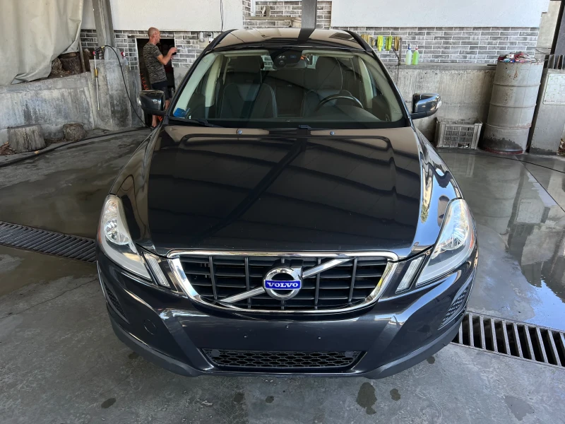Volvo XC60 2.4D, снимка 2 - Автомобили и джипове - 51880641