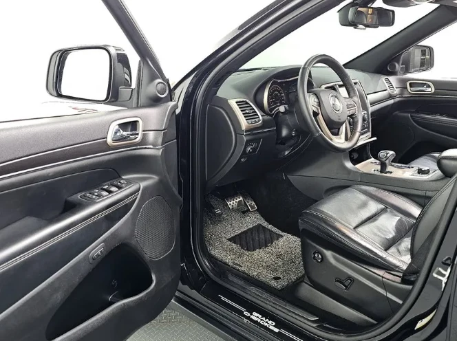 Jeep Grand cherokee 3.6 AWD - изображение 9