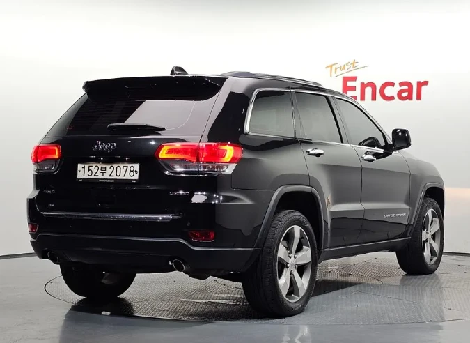 Jeep Grand cherokee 3.6 AWD - изображение 2
