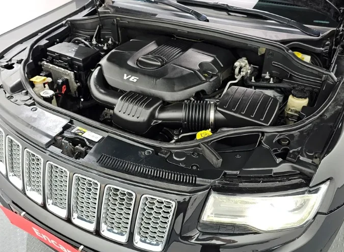 Jeep Grand cherokee 3.6 AWD - изображение 6