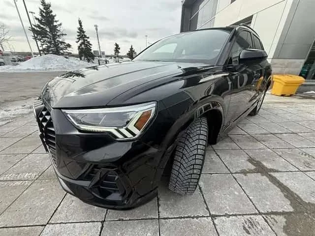 Audi Q3 Progressiv quattro * Keyless * Подгреви * Carfax - изображение 3