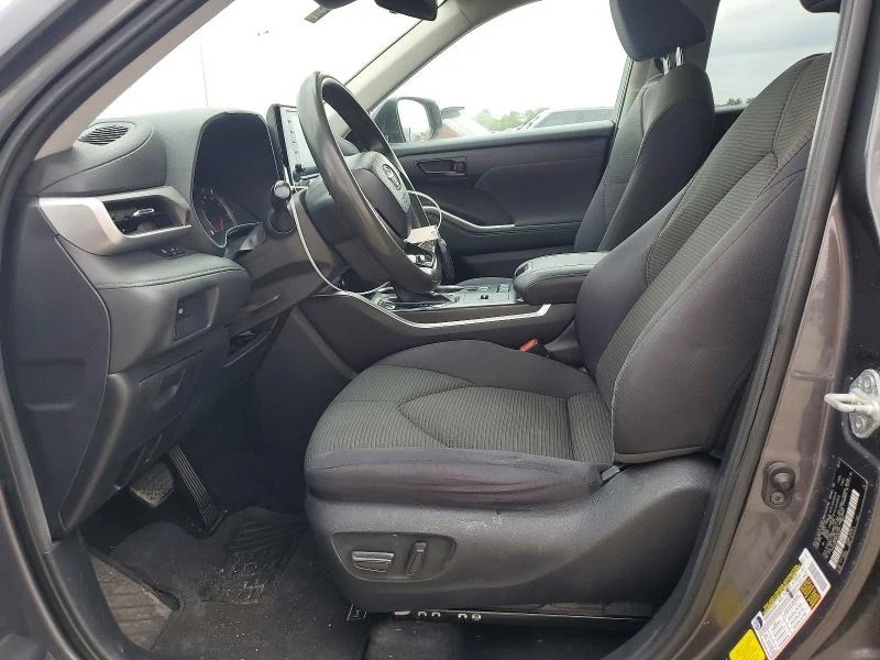 Toyota Highlander, снимка 7 - Автомобили и джипове - 54683484