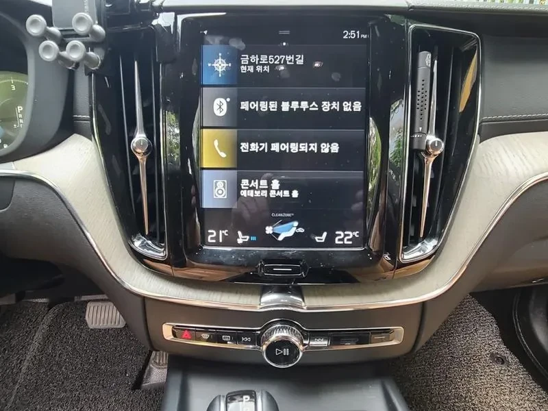 Volvo XC60 D5 INSCRIPTION, снимка 15 - Автомобили и джипове - 55176701