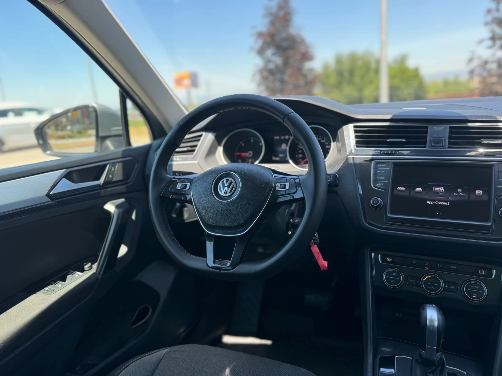 VW Tiguan 4-motion/2.0TDI - изображение 10
