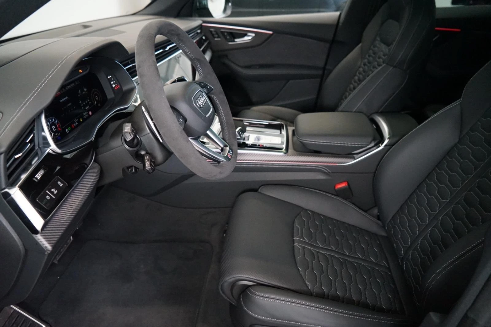 Audi RSQ8 PERFORMANCE CERAMIC CARBON B&O HEAD UP MATRIX 360  | Mobile.bg   12