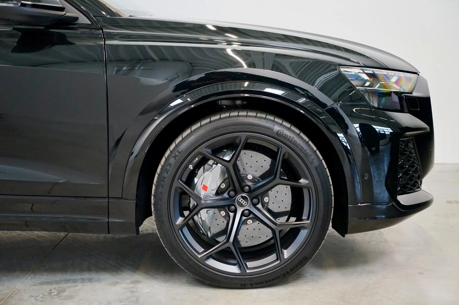 Audi RSQ8 PERFORMANCE CERAMIC CARBON B&O HEAD UP MATRIX 360  - изображение 4