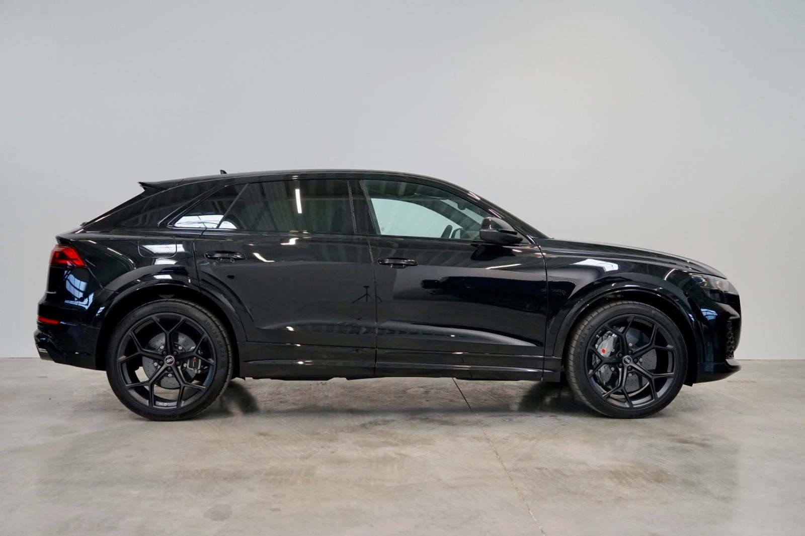 Audi RSQ8 PERFORMANCE CERAMIC CARBON B&O HEAD UP MATRIX 360  - изображение 6