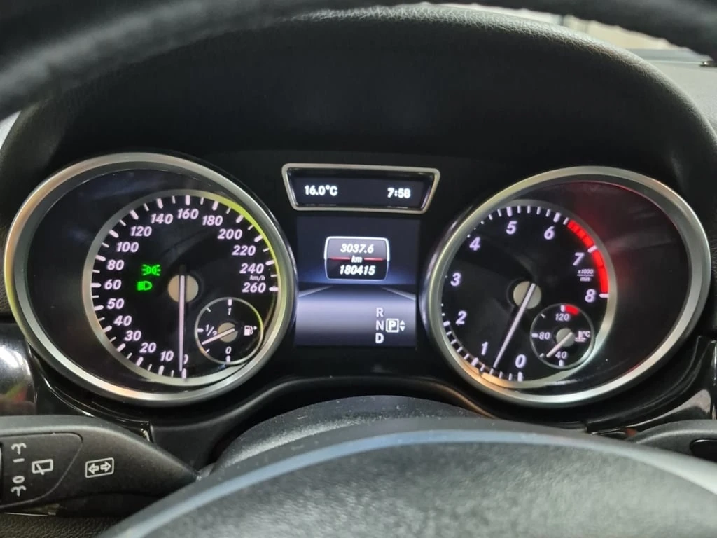 Mercedes-Benz ML 350 * CARFAX * БЕЗ ПЪРВОНАЧАЛНА ВНОСКА - изображение 8