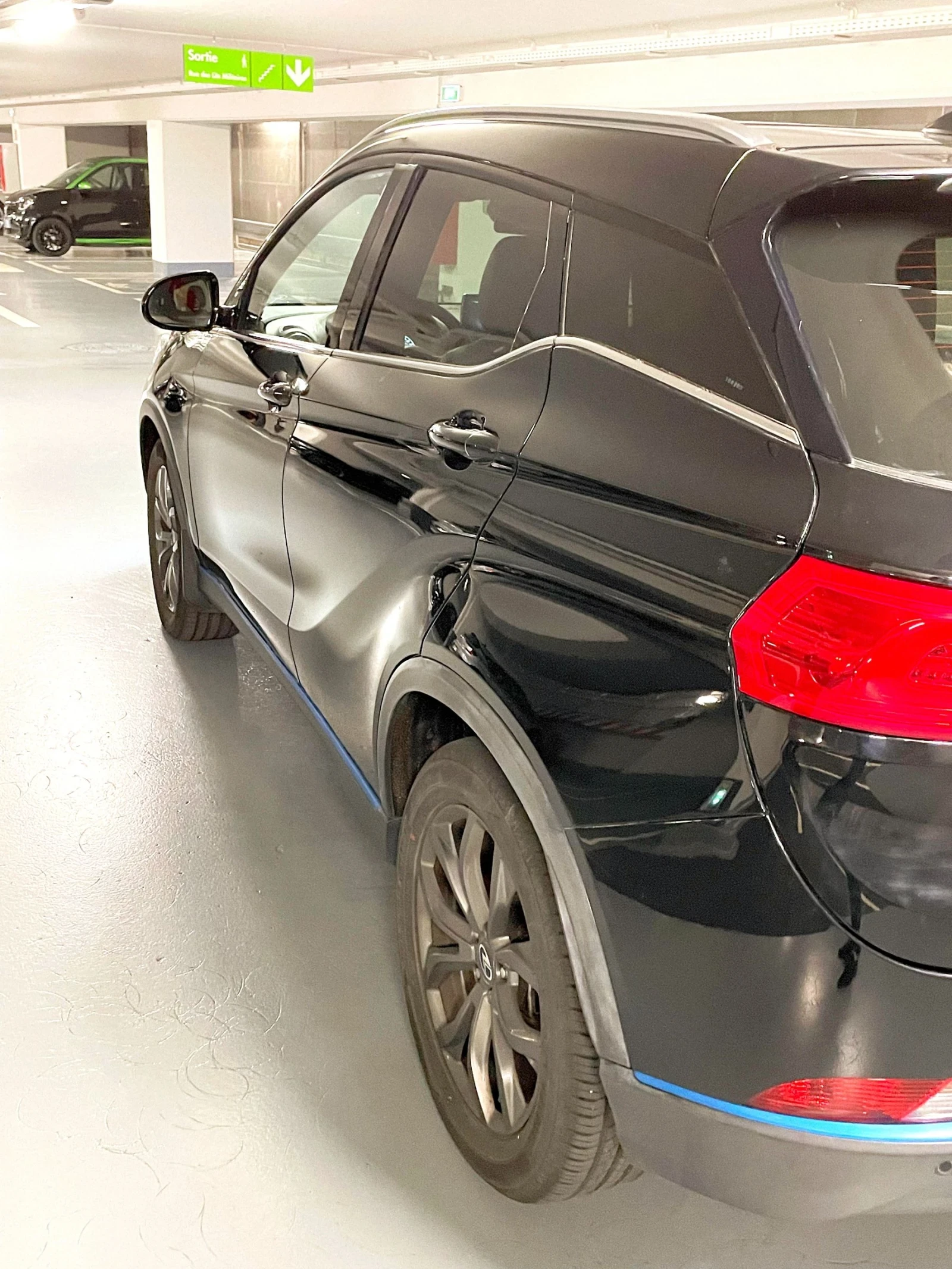 DONGFENG E3 Електрически  - изображение 4