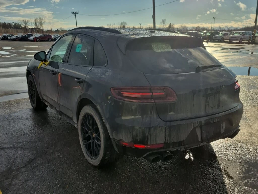 Porsche Macan * GTS * CARFAX * БЕЗ ПЪРВОНАЧАЛНА ВНОСКА - изображение 4