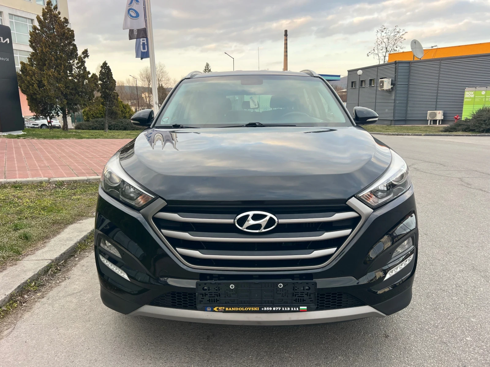 Hyundai Tucson 1.7CRDI/TOP, снимка 2 - Автомобили и джипове - 53160733