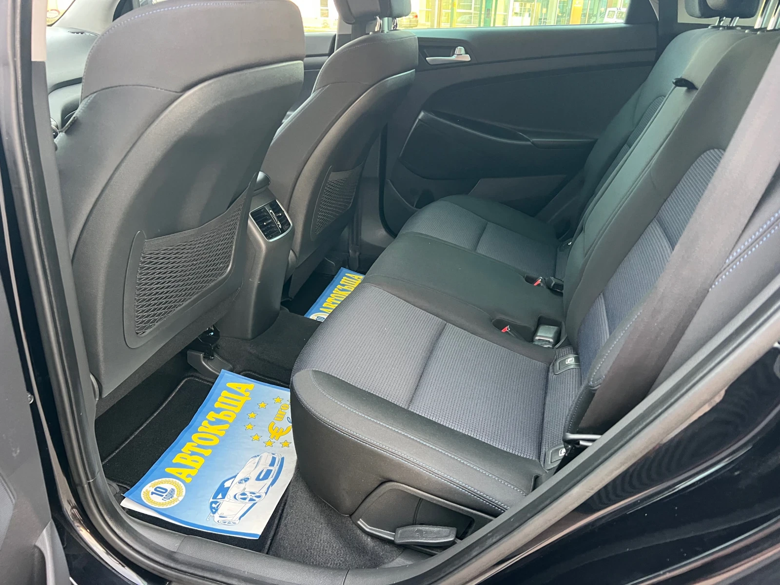 Hyundai Tucson 1.7CRDI/TOP, снимка 12 - Автомобили и джипове - 53160733