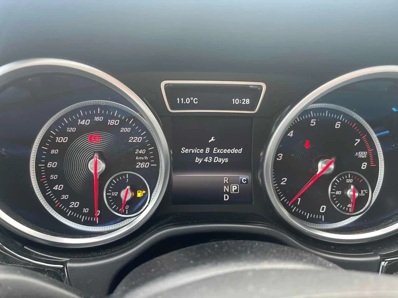 Mercedes-Benz GLS * 450 * ГЛАВНО ПРЕДСТАВИТЕЛСТВО НА MERCEDES-BENZ, снимка 10 - Автомобили и джипове - 54716467