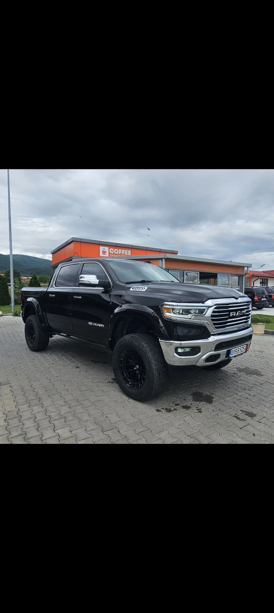 Dodge RAM 1500 E-torque, снимка 2 - Автомобили и джипове - 55177743