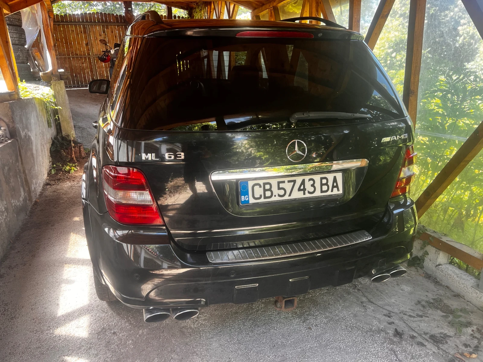 Mercedes-Benz ML 63 AMG, снимка 2 - Автомобили и джипове - 55834318