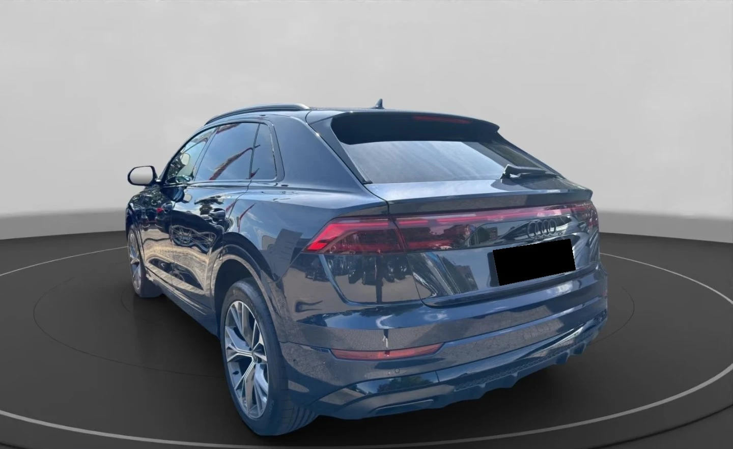 Audi Q8 55 TFSI/ FACELIFT/ S-LINE/ BLACK OPTIC/ MATRIX/B&O, снимка 4 - Автомобили и джипове - 56071031