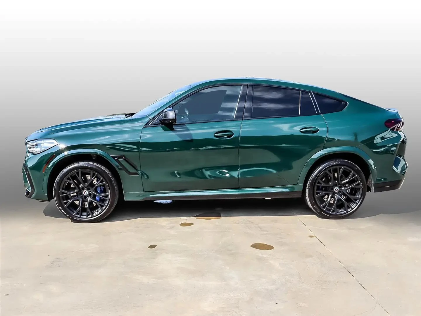 BMW X6 M COMPETITION* ULTIMATE* BRITISH RACING GREEN* FUL, снимка 4 - Автомобили и джипове - 56317381