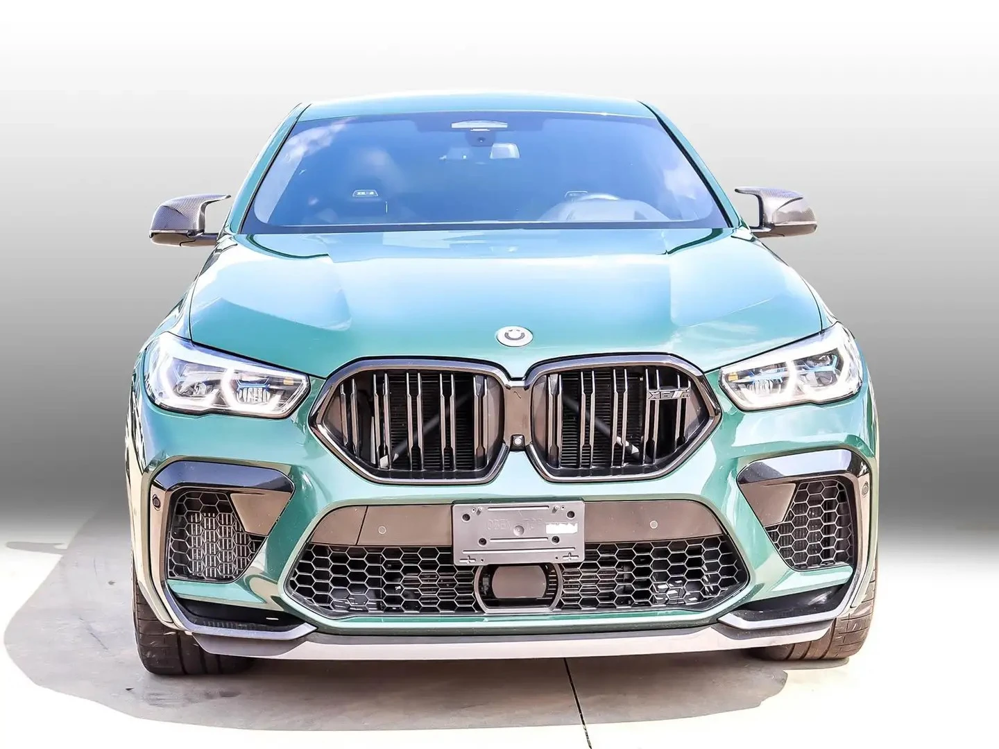 BMW X6 M COMPETITION* ULTIMATE* BRITISH RACING GREEN* FUL, снимка 2 - Автомобили и джипове - 56317381
