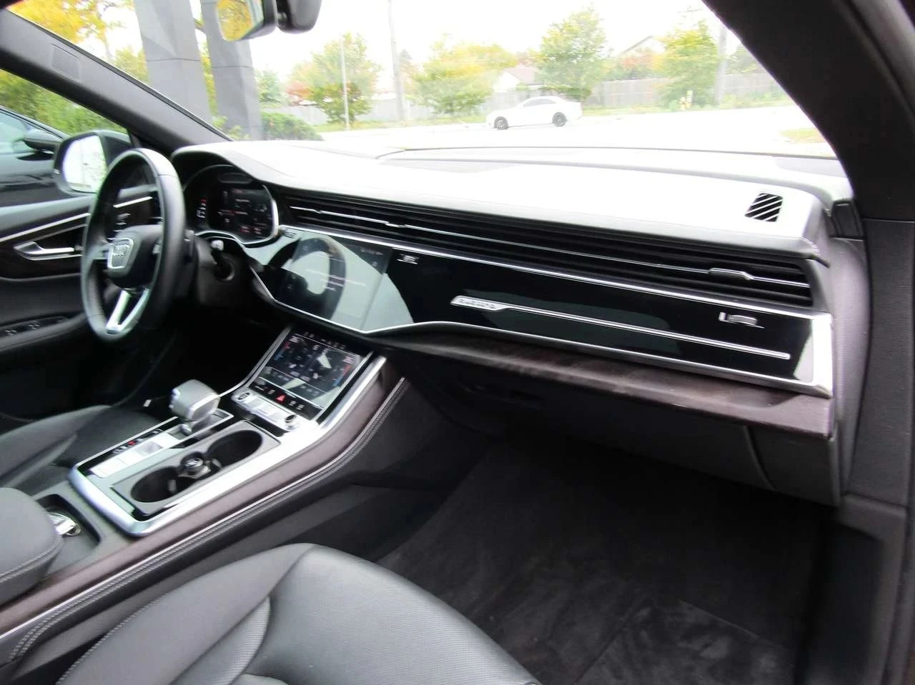 Audi Q8, снимка 11 - Автомобили и джипове - 56689567