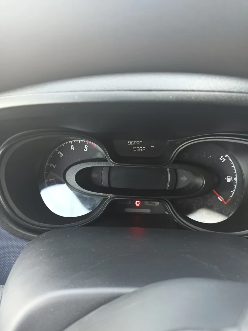 Opel Vivaro 1, 6 dCi euro 6, L2H1, снимка 7 - Бусове и автобуси - 52352624