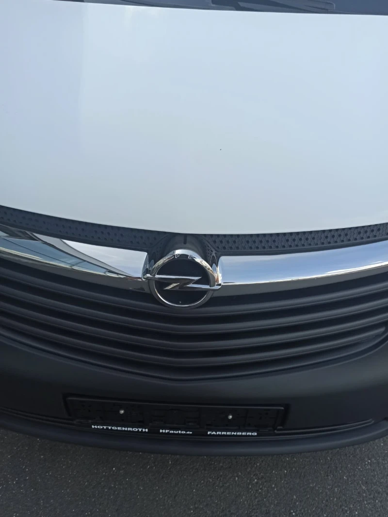 Opel Vivaro 1, 6 dCi euro 6, L2H1, снимка 9 - Бусове и автобуси - 52352624