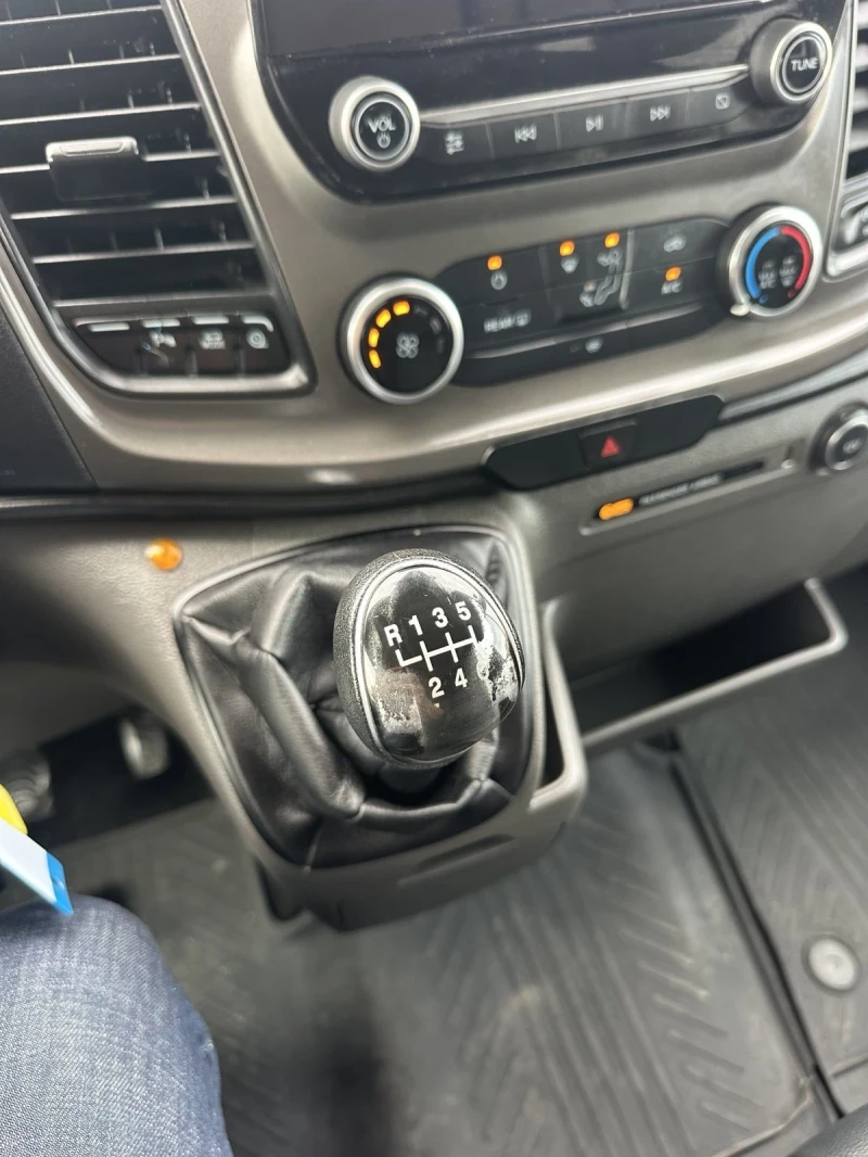 Ford Transit, снимка 12 - Бусове и автобуси - 52086952