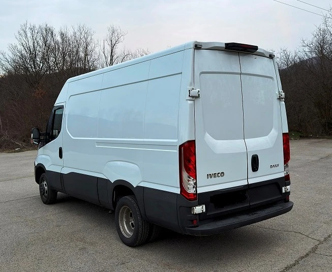 Iveco 35c15 3.0L* КЛИМА* ТОРСИОН* СР.БАЗА* 3.5т, снимка 5 - Бусове и автобуси - 53610962