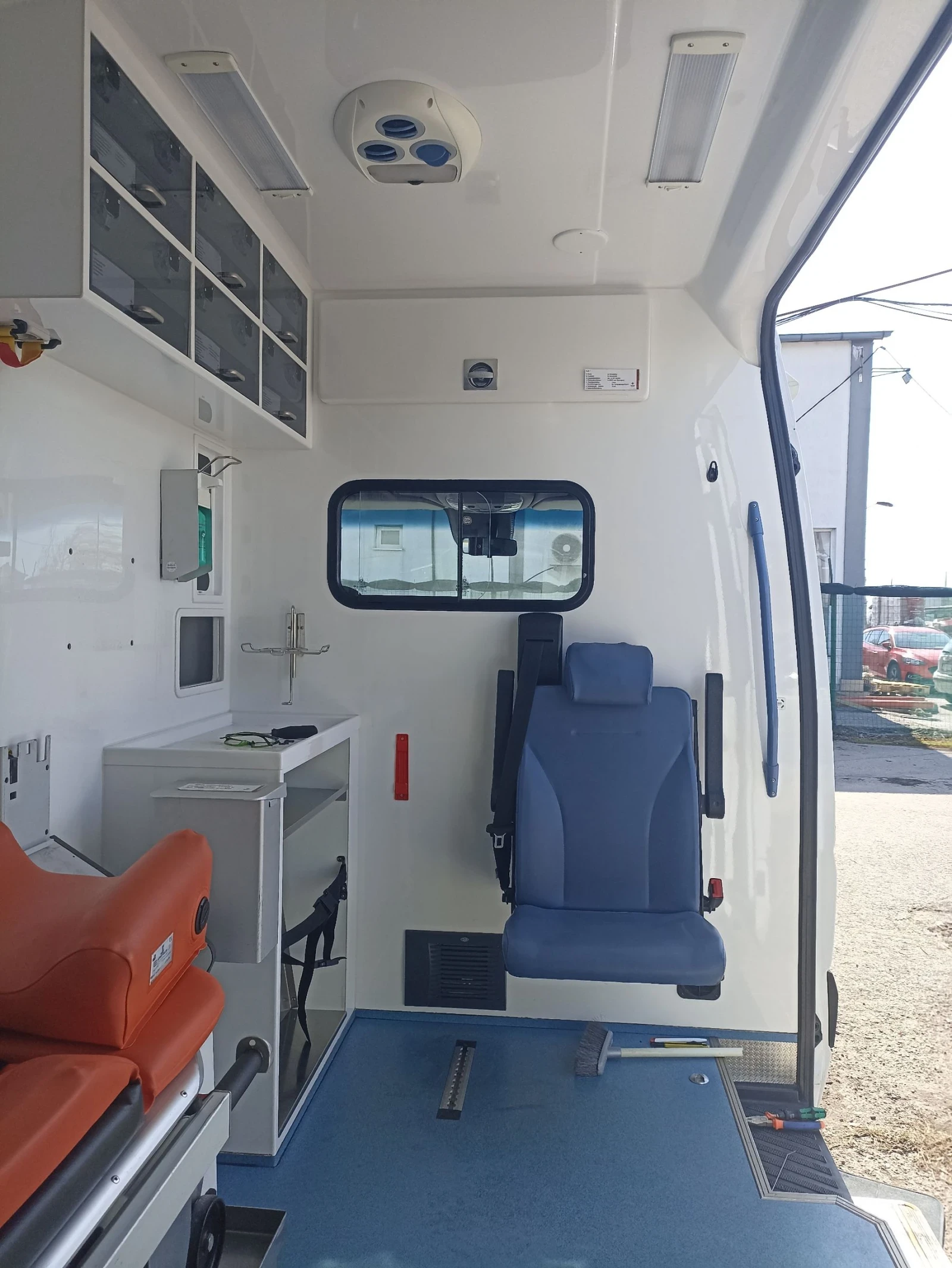 Mercedes-Benz Sprinter 316 4Х4 Евро6, снимка 7 - Бусове и автобуси - 54008687