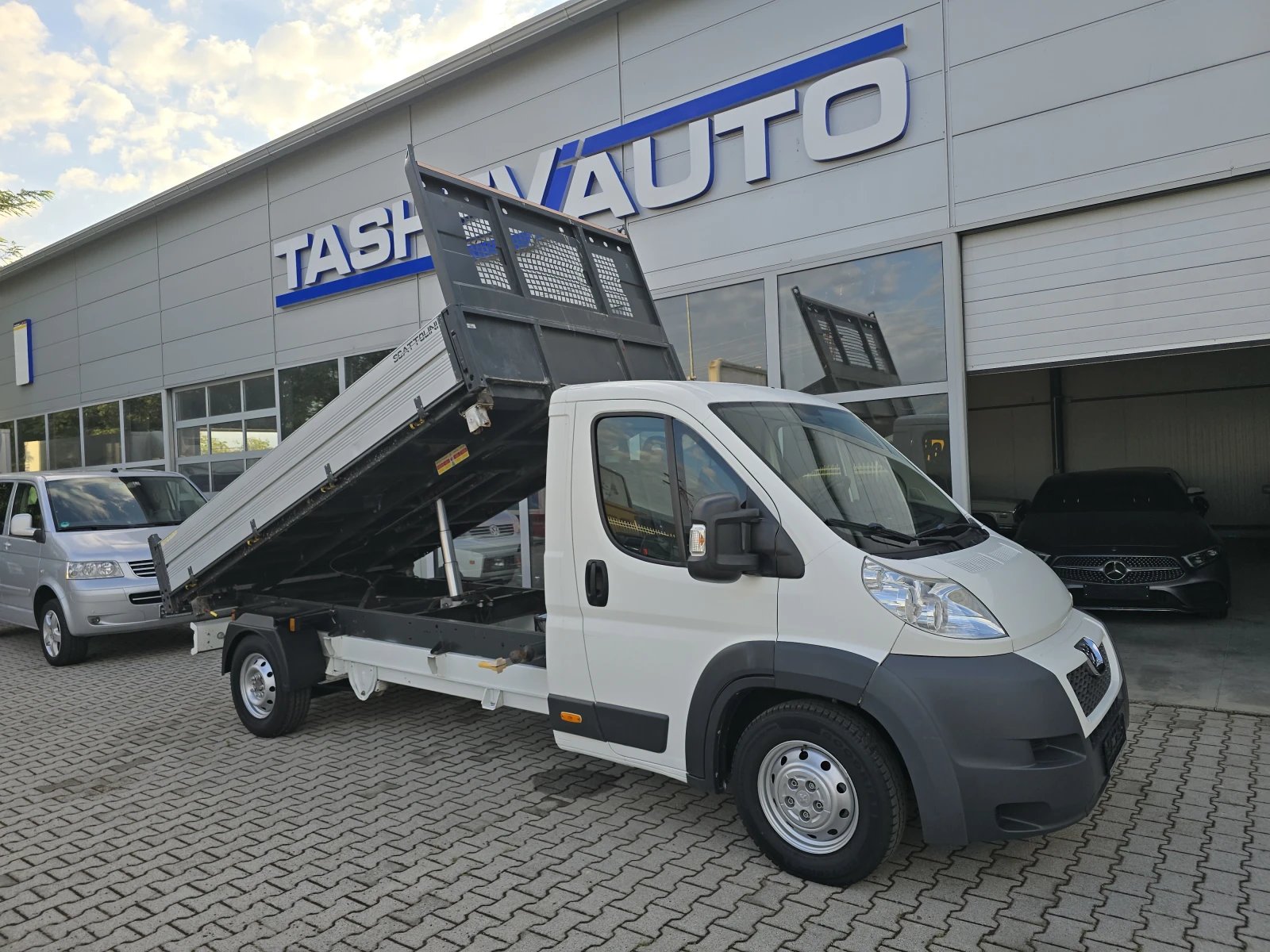 Peugeot Boxer САМОСВАЛ!!КЛИМАТИК* * 196000КМ!!!!!!