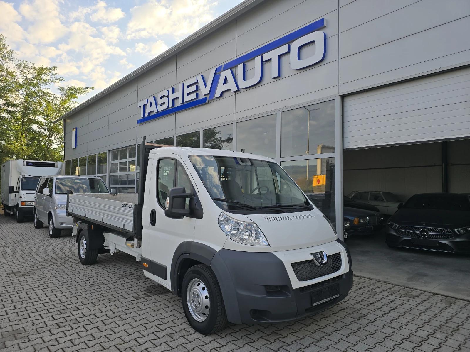 Peugeot Boxer САМОСВАЛ!!КЛИМАТИК* * 196000КМ!!!!!!, снимка 4 - Бусове и автобуси - 55469573