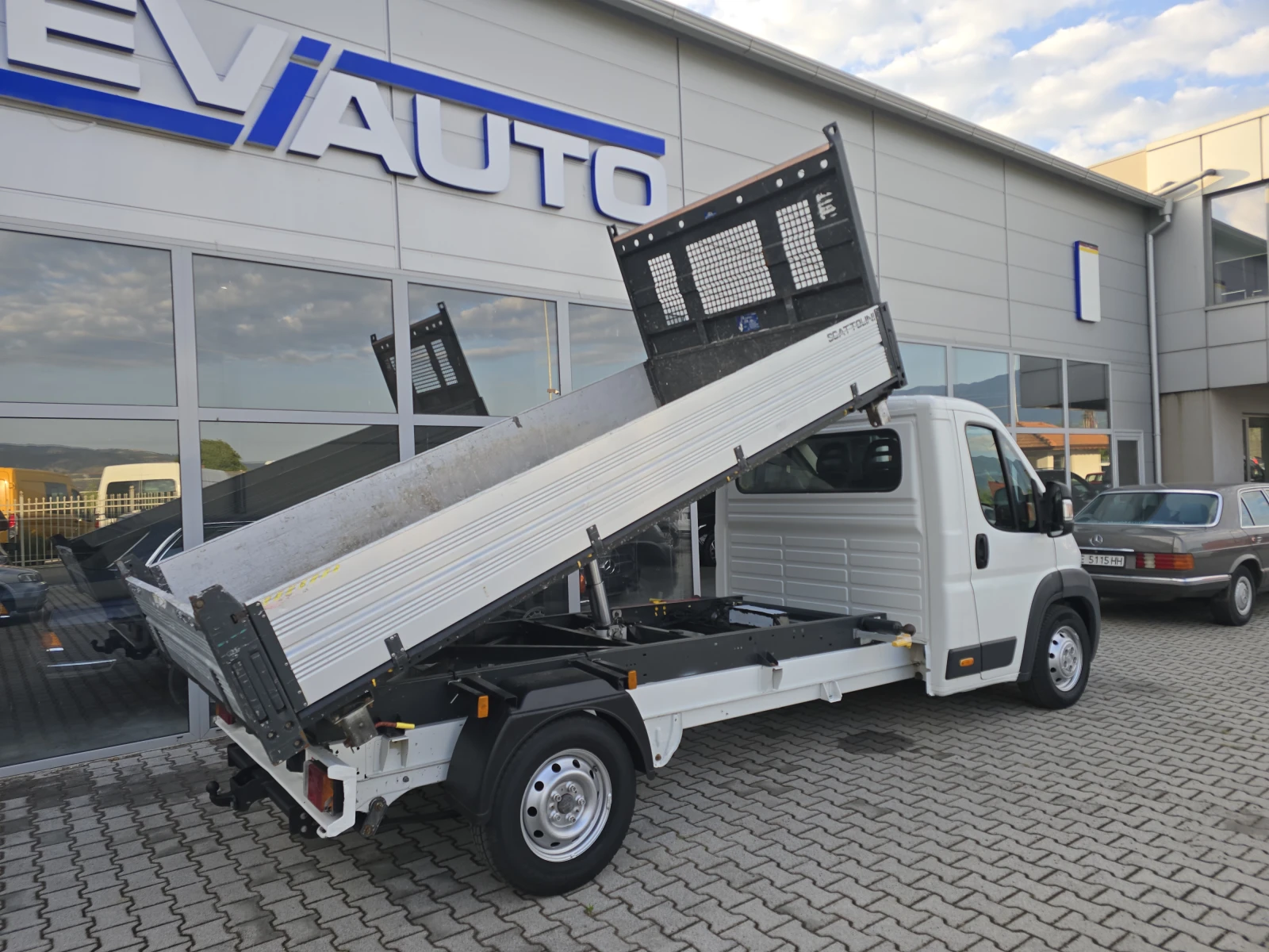 Peugeot Boxer САМОСВАЛ!!КЛИМАТИК* * 196000КМ!!!!!!, снимка 2 - Бусове и автобуси - 55469573