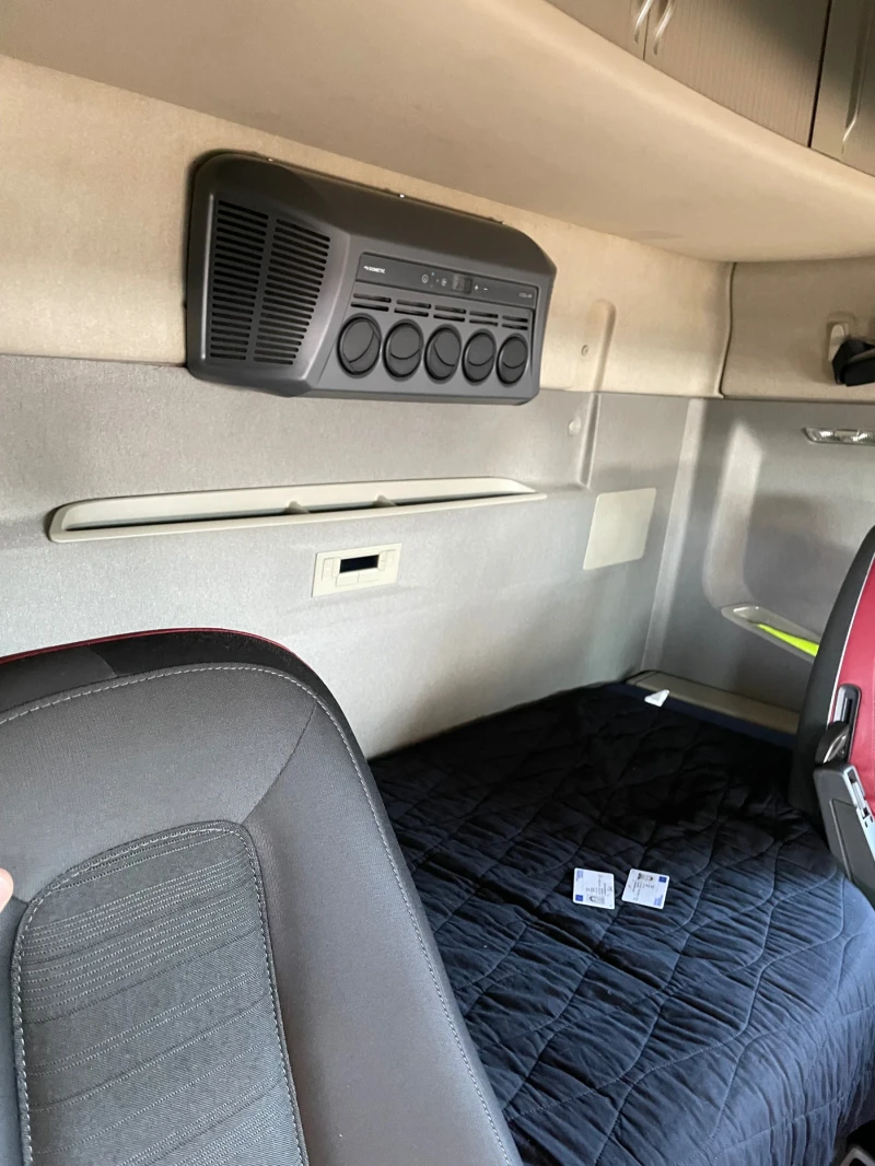 Volvo Fh МЕГА Композиция. Волво 2016. Шмиц 2018  , снимка 11 - Камиони - 53006505