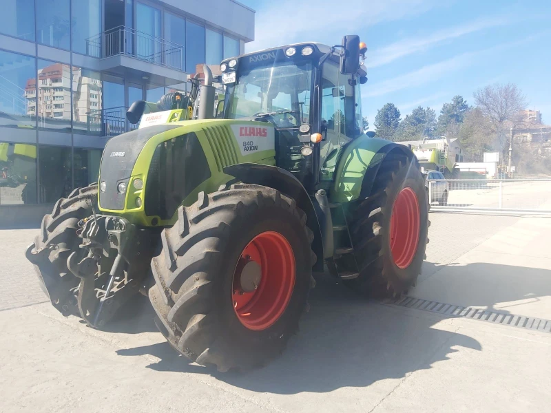 Трактор Claas AXION 840 CMATIC, снимка 11 - Селскостопанска техника - 52451080