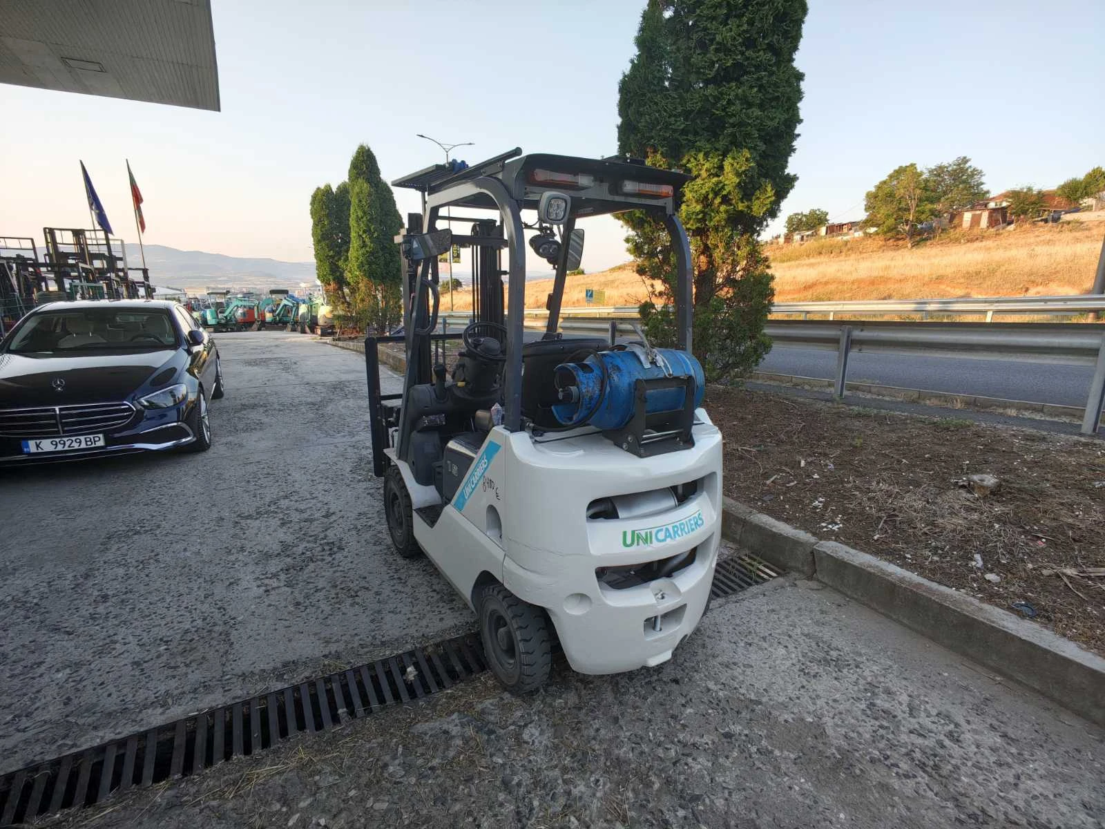 Мотокар UniCarriers АВТОМАТ  2019г, снимка 3 - Индустриална техника - 54141796