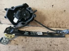 Стъклоповдигач заден ляв  Seat Ibiza  6j 2009-2016 , снимка 1