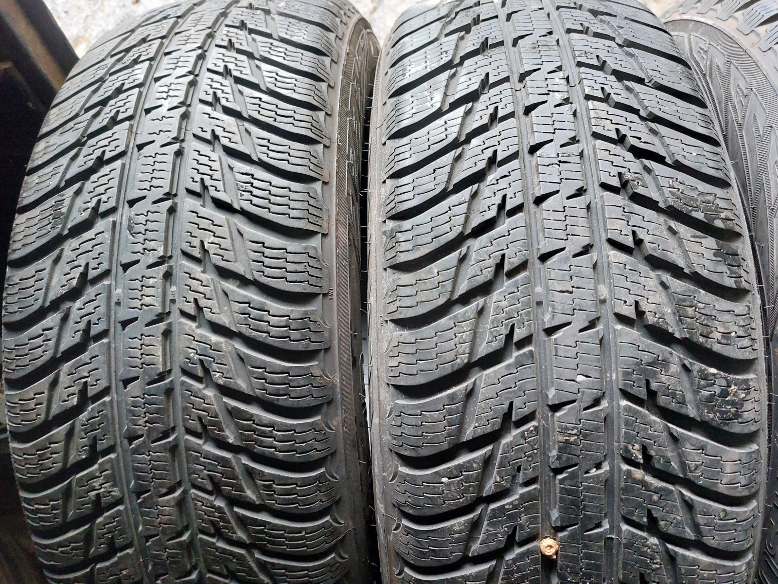 ���� 235/65R17 | Mobile.bg � ����������� 2