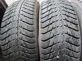 Гуми Зимни 235/65R17, снимка 2 - Гуми и джанти - 39151436