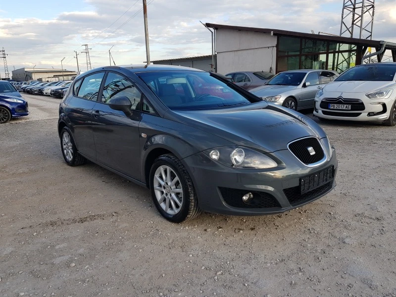 Seat Leon 1.4 бензин 6 скорости ЛИЗИНГ, снимка 3 - Автомобили и джипове - 44835240